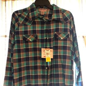 Wrangler Button up